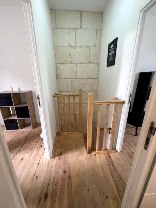 Superbe Appartement Cosy Avec Jardin Nîmes Kültér fotó