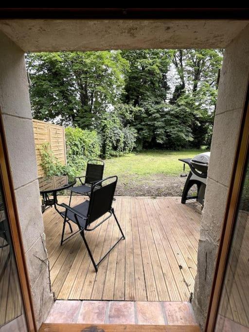Superbe Appartement Cosy Avec Jardin Nîmes Kültér fotó
